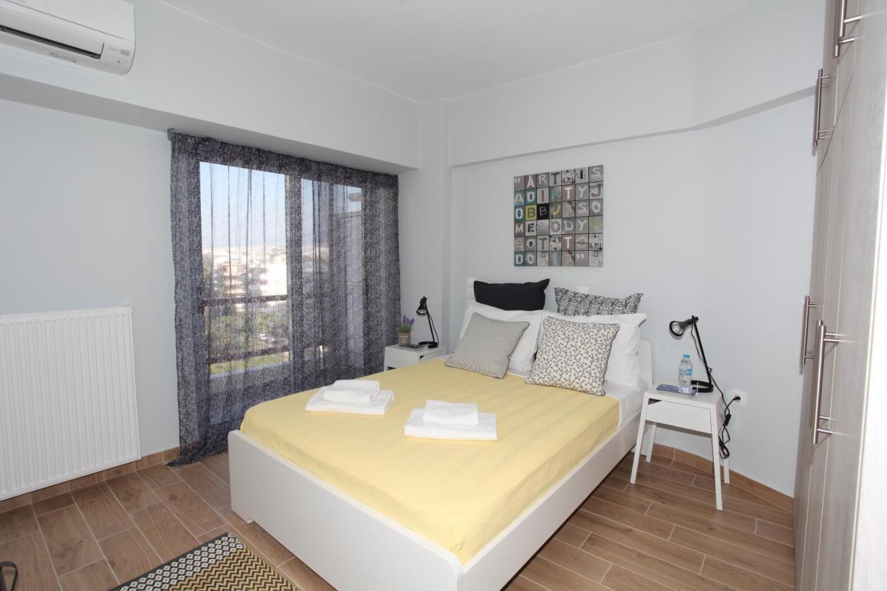 Edem Beach Apartment With Mountain View By Athenian Homes Zewnętrze zdjęcie